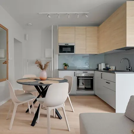 Old Town Sieroca By Downtown